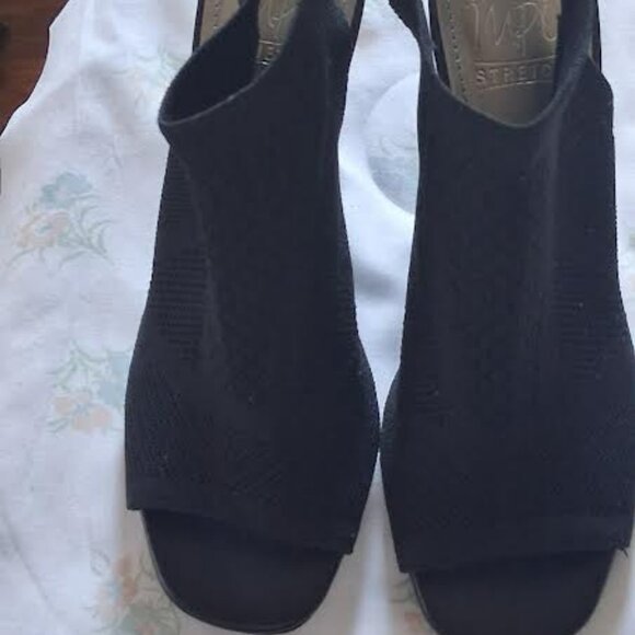 heels - Picture 1 of 1